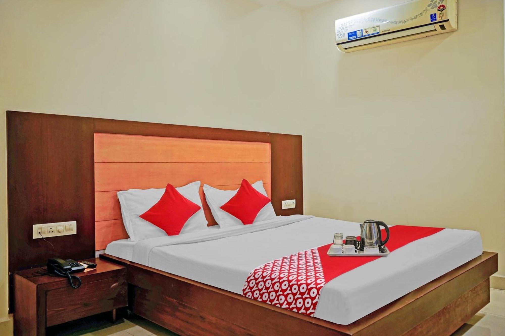 Hotel O Swapna Vijayawāda Zewnętrze zdjęcie