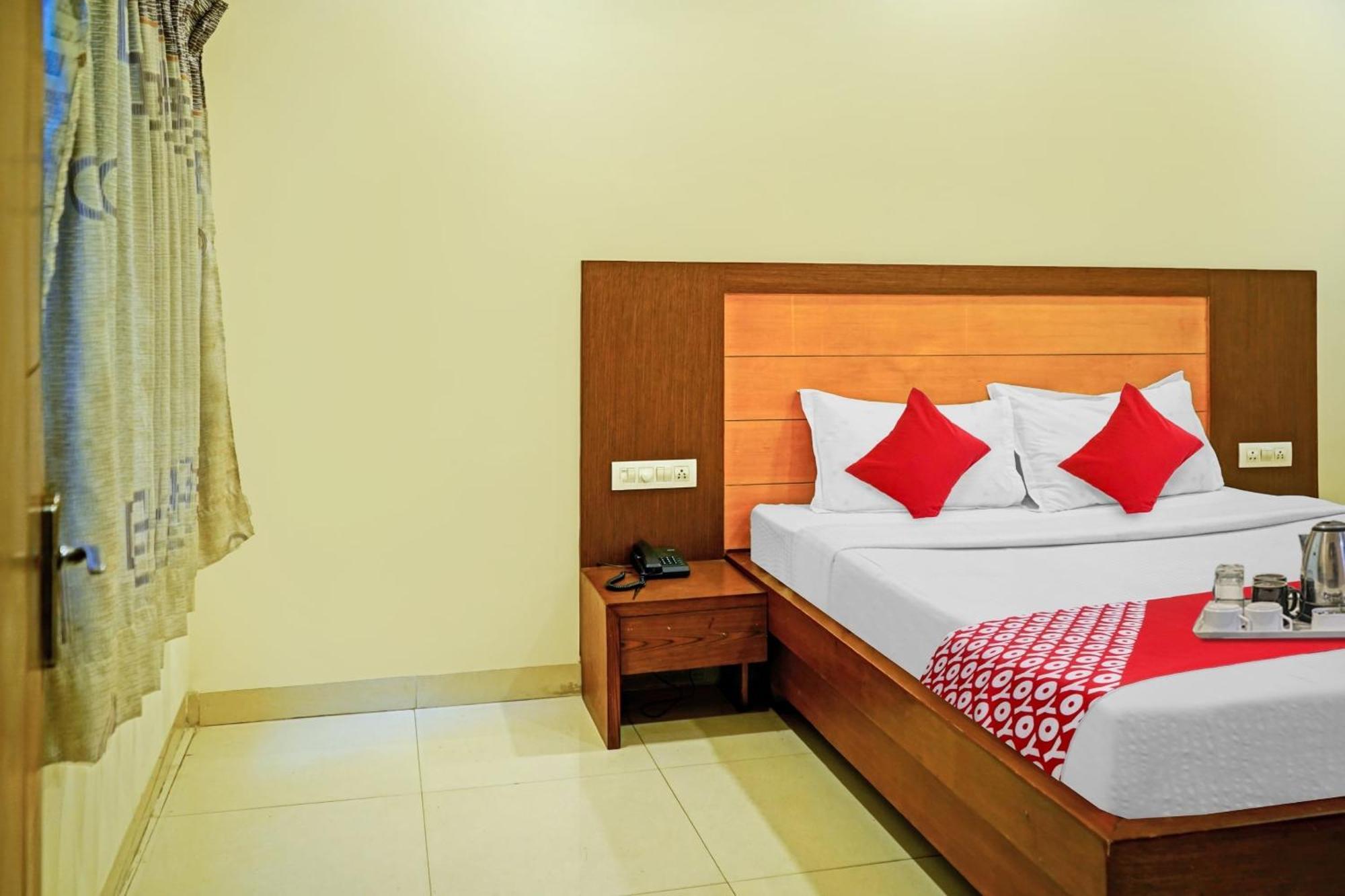 Hotel O Swapna Vijayawāda Zewnętrze zdjęcie