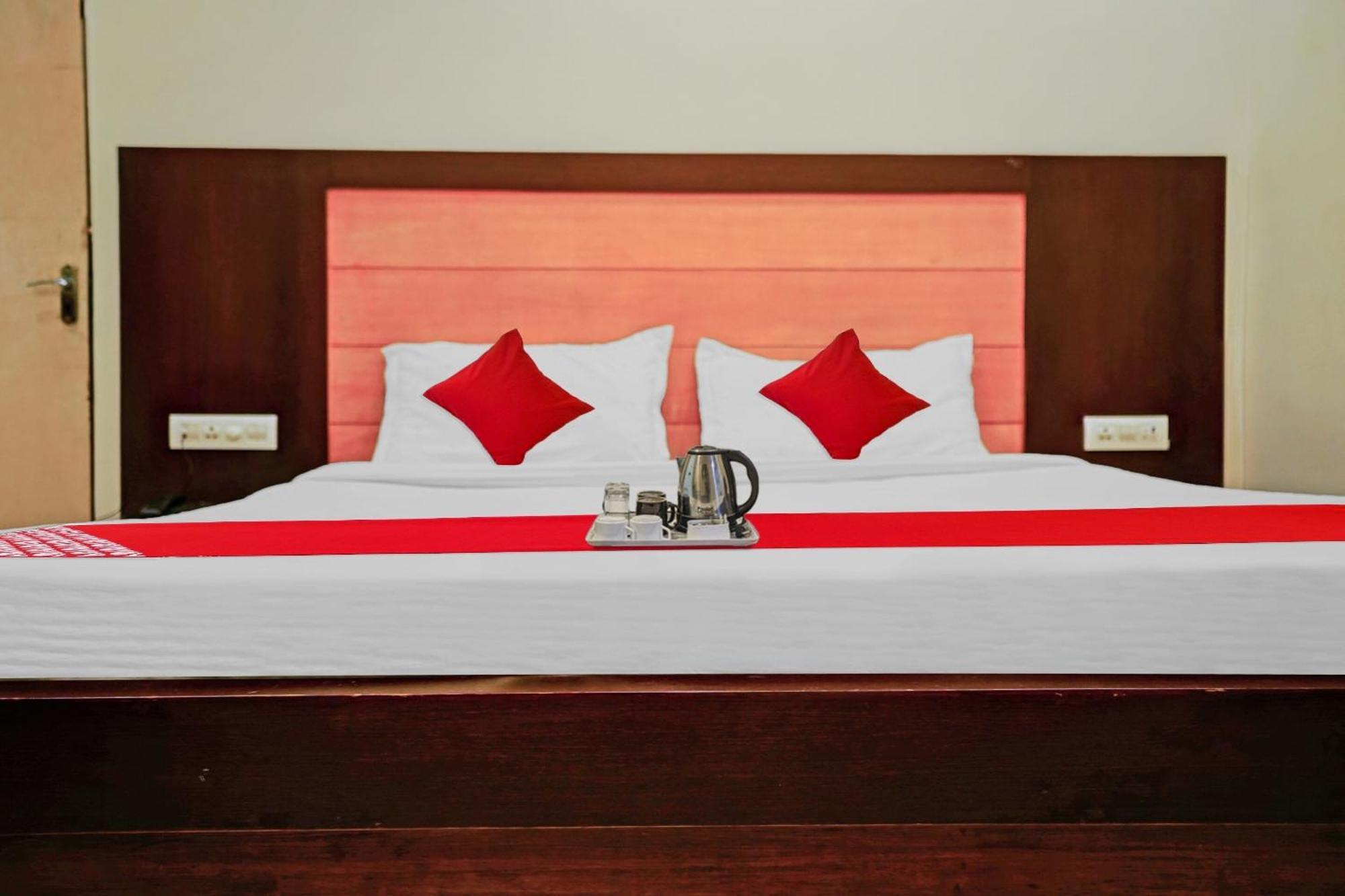 Hotel O Swapna Vijayawāda Zewnętrze zdjęcie